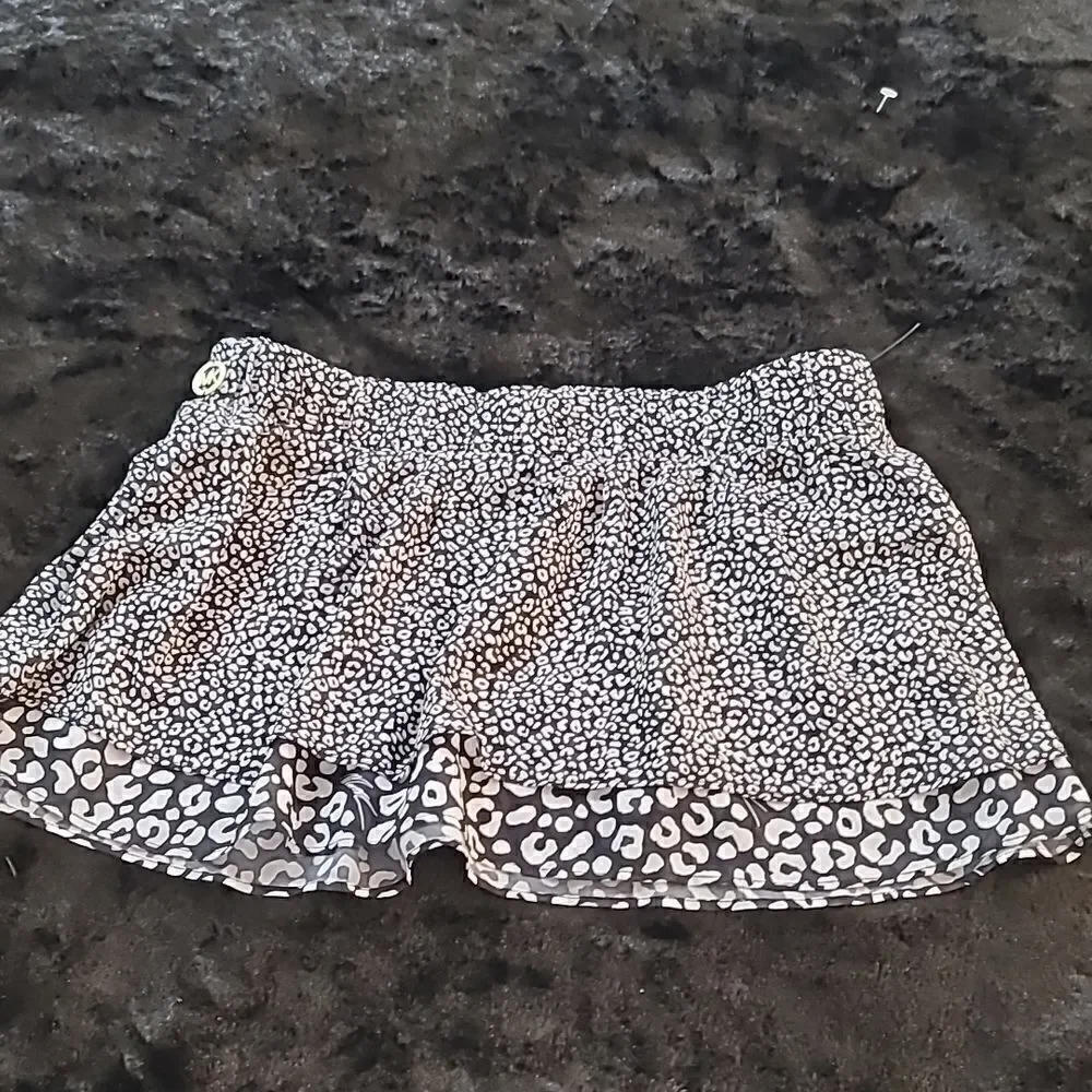 Micheal Kors Nwt Swimsuit Cover up Bottom.